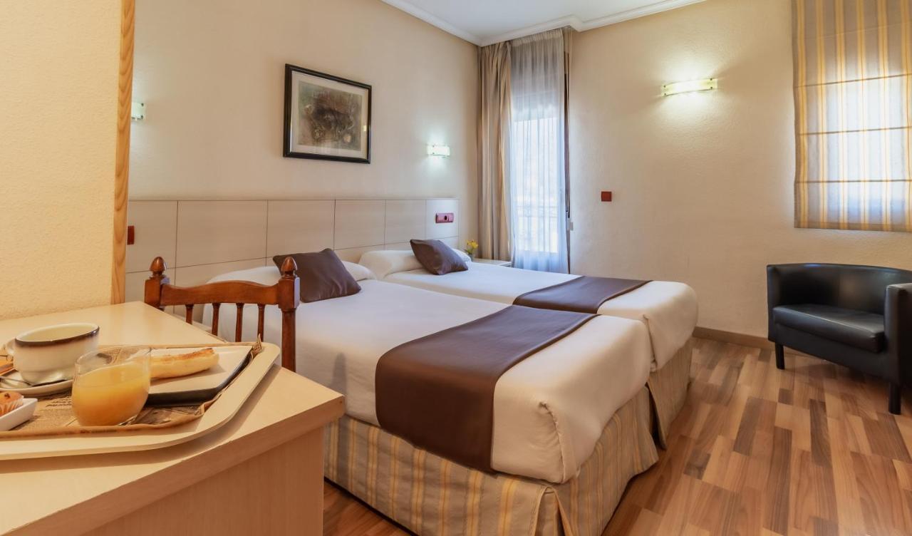 Hostal Rural El Cano By Vivere Stays Alpedrete Kültér fotó