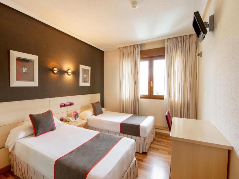 Hostal Rural El Cano By Vivere Stays Alpedrete Kültér fotó